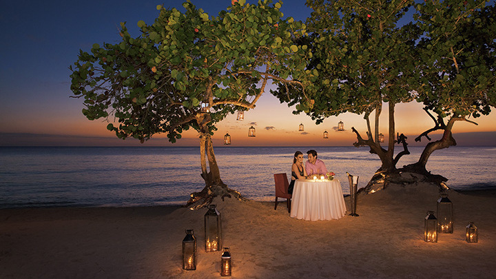 Romantic candlelight dinner at the beach, Dreams Dominicus La Romana